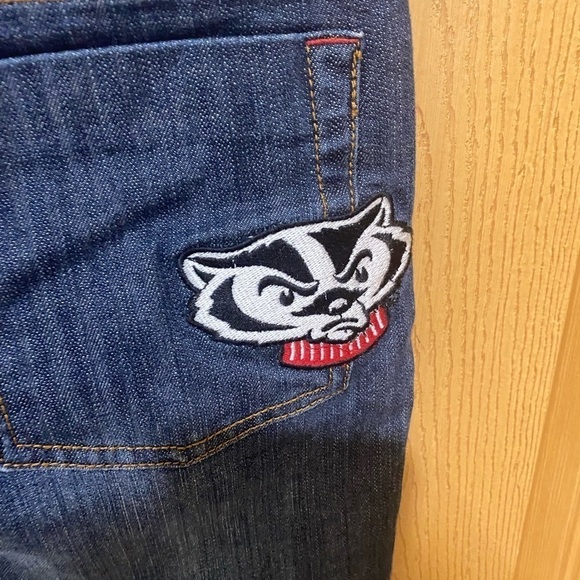 College Classics e5 UW Wisconsin Badgers jeans size 26 - Picture 4 of 5